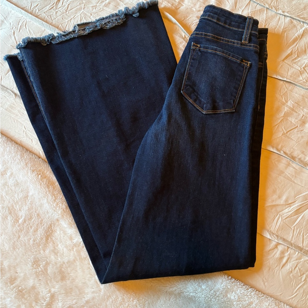 High waisted 
Wide leg flares